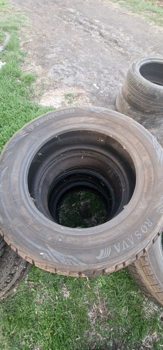 Продам автошину б.у,.