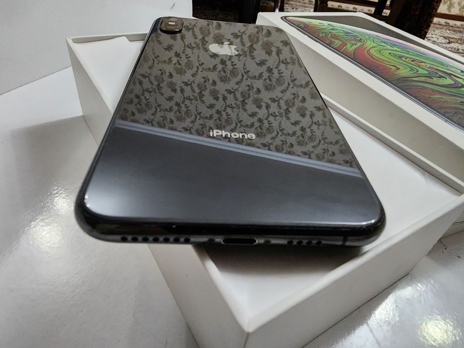 Iphone Xs max LL/A 64GB Black Bat 100% Karobka Dk Full