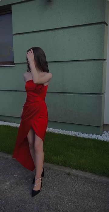 Rochie de gală roșie – mărimea XXS