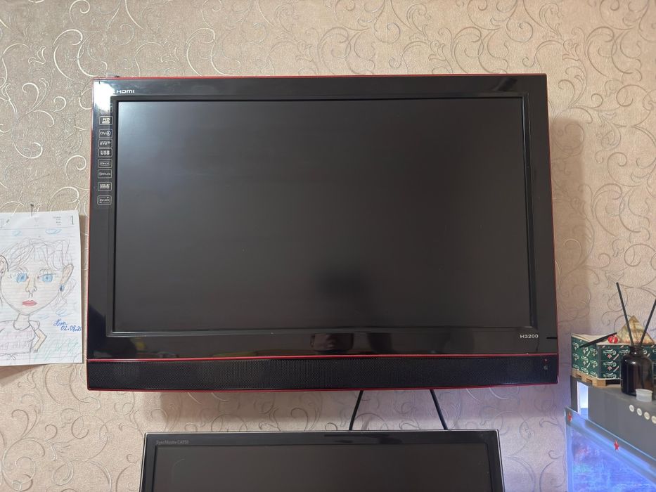 Телевизор 32" рабочий