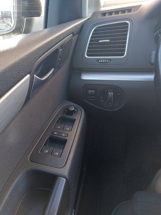 Volkswagen sharan 5 locuri ,2.0 l tdi 130 kw, 177 hp
