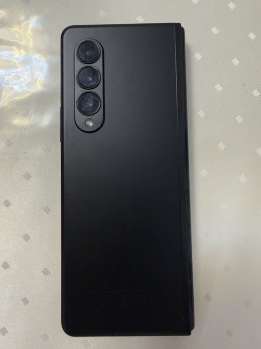 Samsung Z fold 3