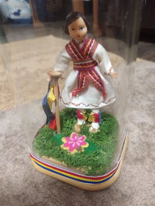 Papusica port național handmade