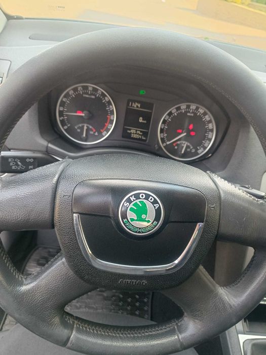 Skoda Octavia 2FL