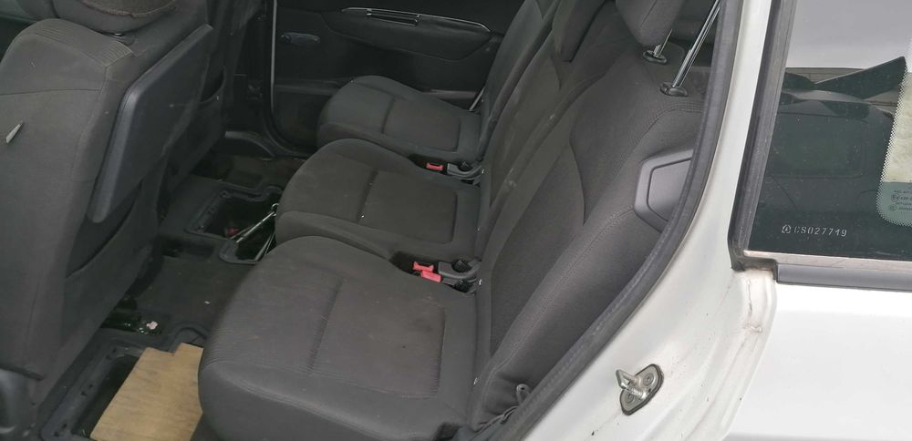 Пежо 5008 / Peugeot 5008  -  на части