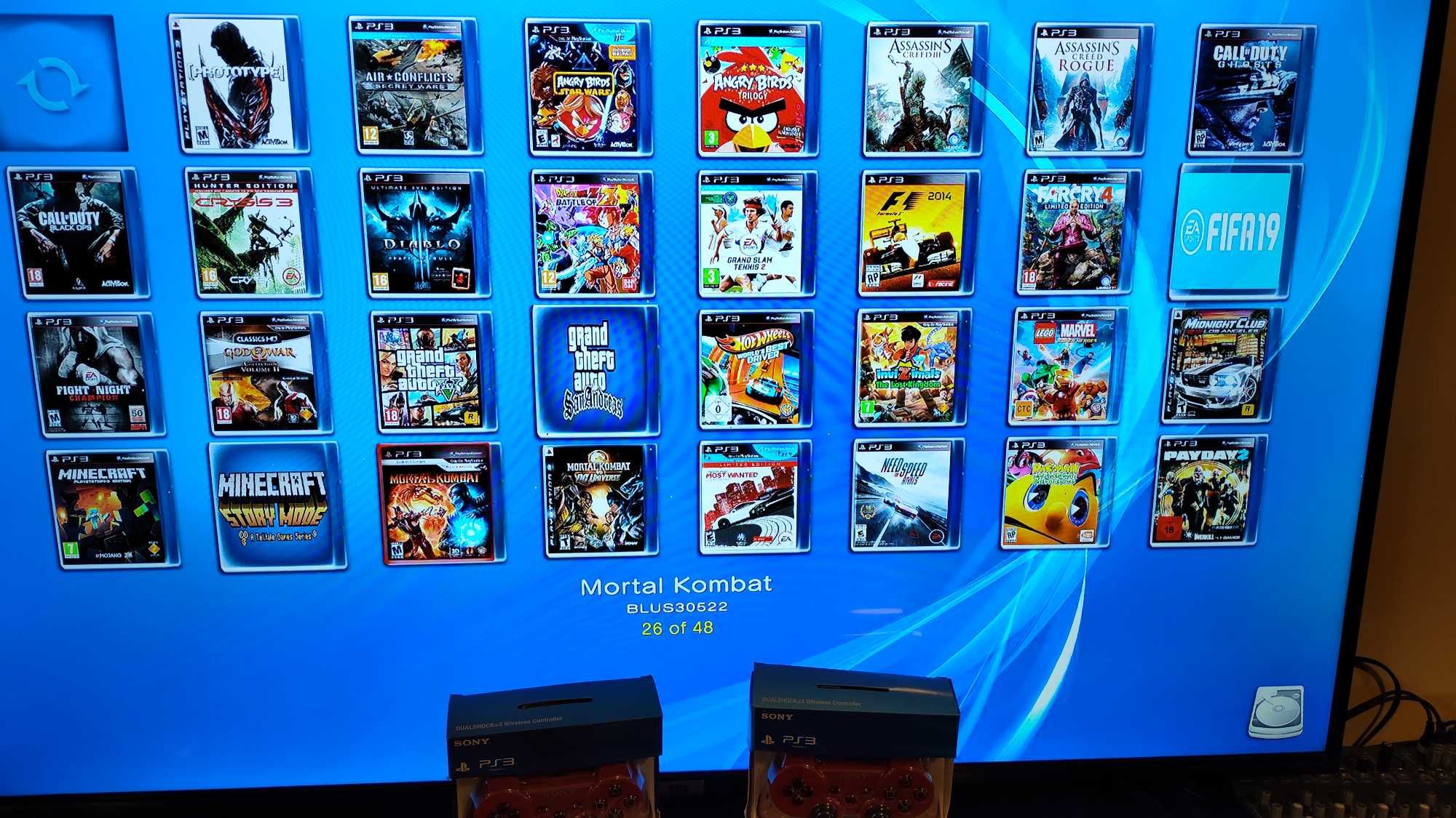Playstation 3 Плейстейшън 3 fat PS3 фат отключена с 45 игри 500 гб гр ...