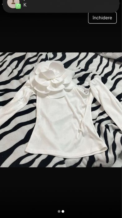 Bluzita cu floare ,Noua Marimea S