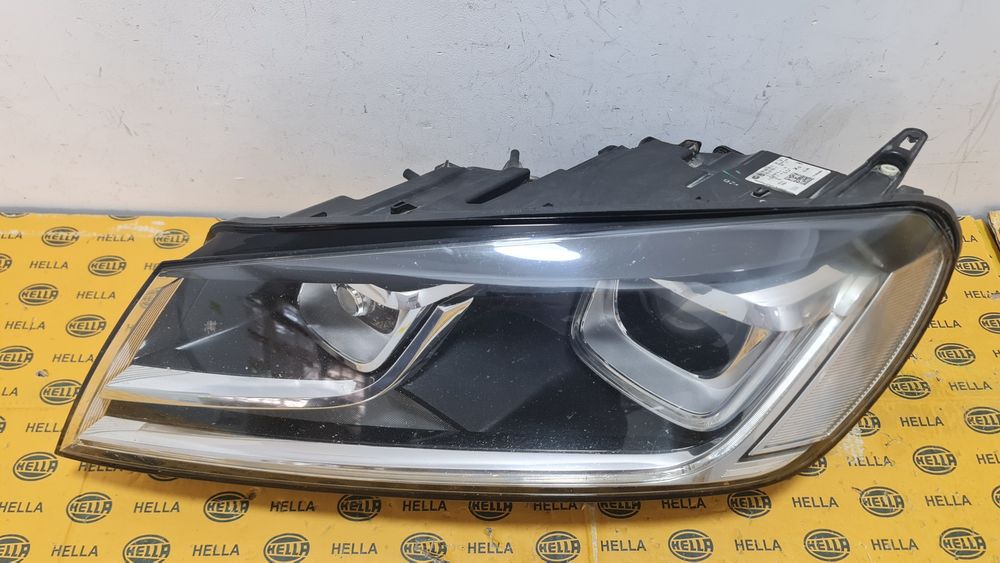 Far stanga xenon led VW Touareg 2 7P facelift 7P1941751B