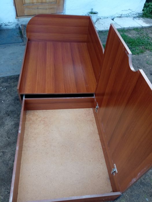 Продам кровать тахта