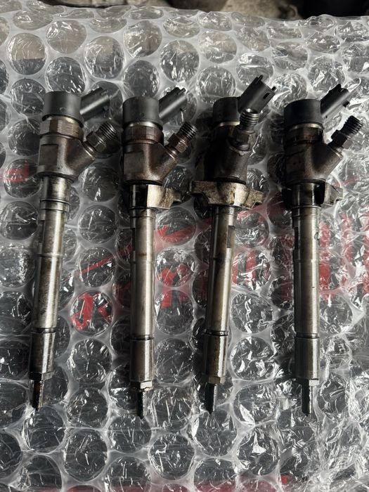 Продавам дюзи за Ford focus c max 1.6 TDCI