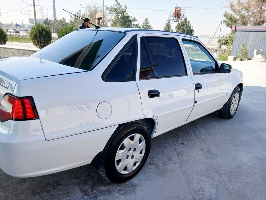 Шевролет нексия сотилади