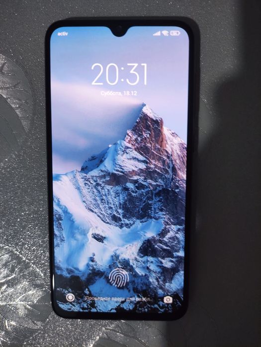 Продам телефон xiaomi mi 9 se.