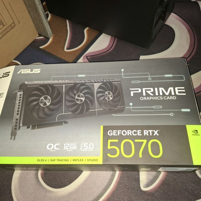 Видеокарта ASUS GeForce RTX 5070 PRIME OC