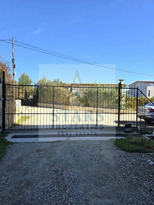 двустаен обзаведен