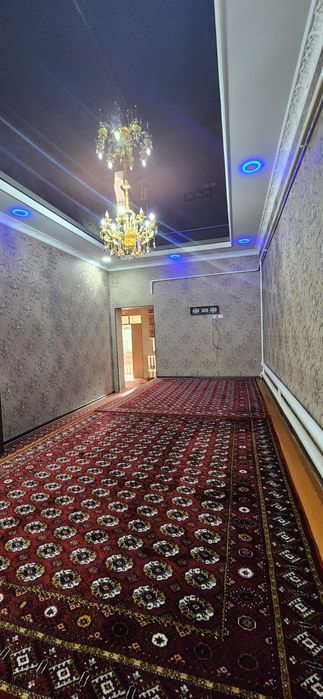 500 kv.m yashashga tayyor xovli joy sotiladi.