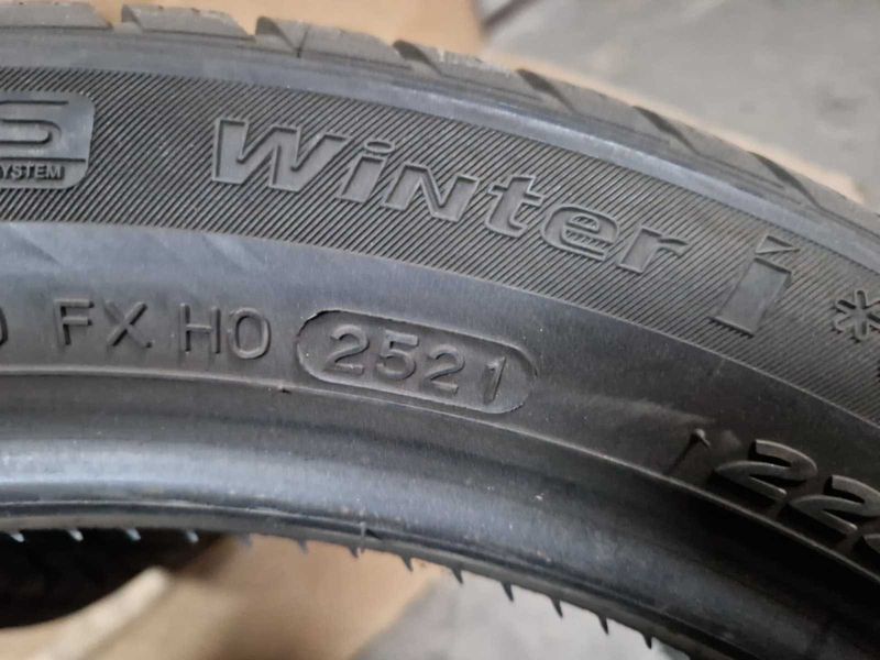 2 Hankook R18 225/45
зимни гуми DOT2521