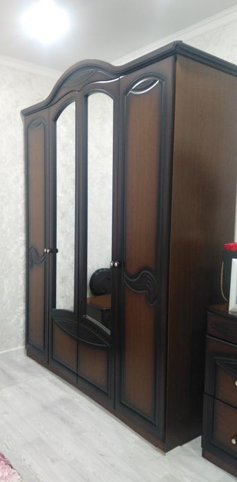 Спальный гарнитур