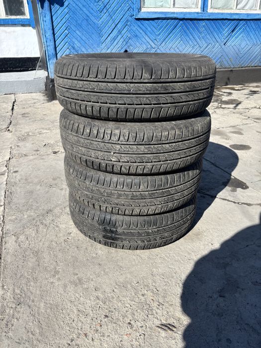 Продам резину в хорошем состоянии