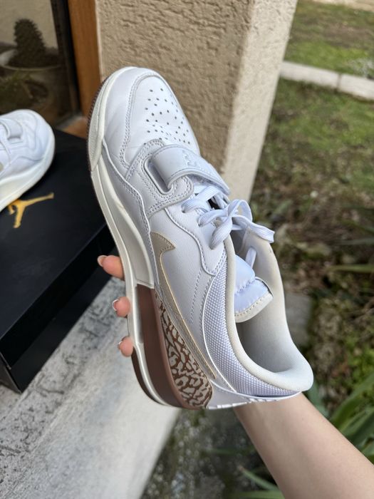 Jordan Legacy 312 low (40.5)