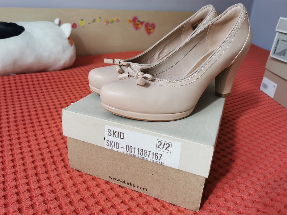 Дамски обувки Clark's, Timberland, Hush Puppies и др