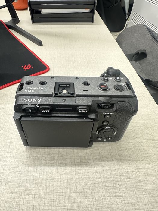 Продается Sony fx30 + sigma 18-50mm