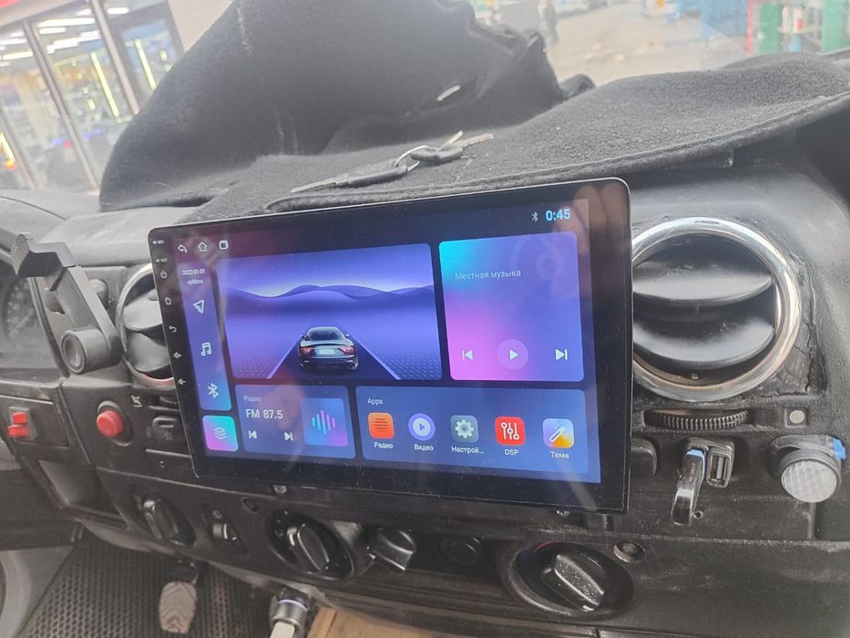 Установка автомагнитол, камер и т.д.