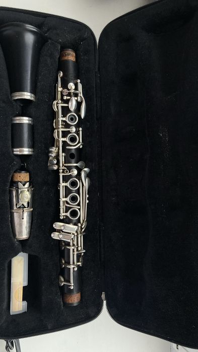 Продам Немецкий кларнет Ми бемоль