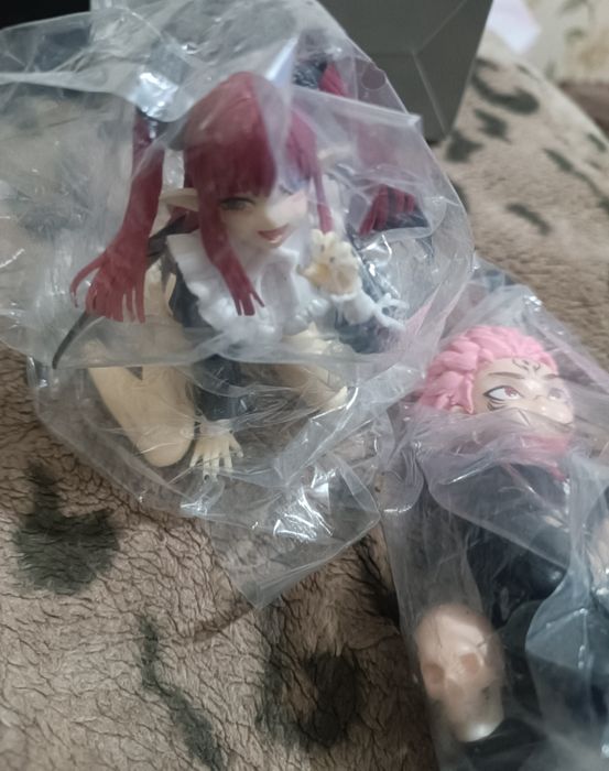 Продаю аниме фигурки