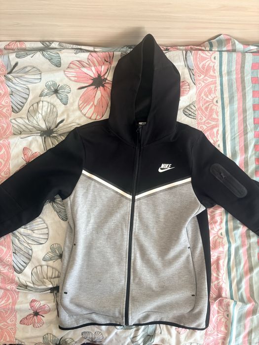 Nike tech екип xs