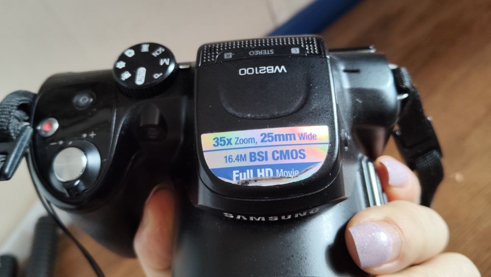 камера Samsung WB2100