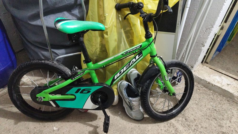 Vând bicicleta copii 16 inch