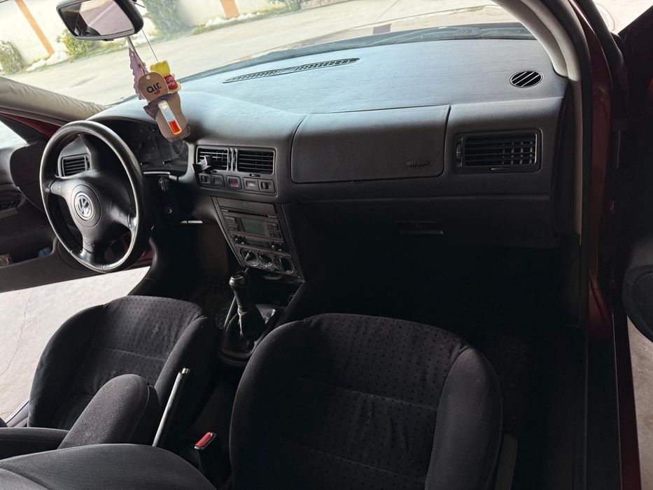 VOLKSWAGEN Bora 1.9 TDI 2000