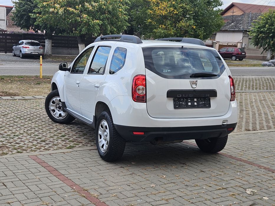 DACIA Duster 2012 — imagine 3