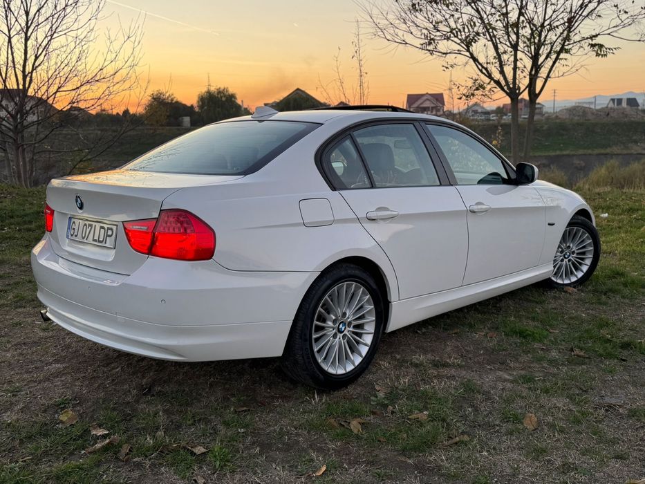 Bmw 320D/EURO5/2011/Full/XenonTrapa/Navi/Piele/Import Germania/E90/LCI