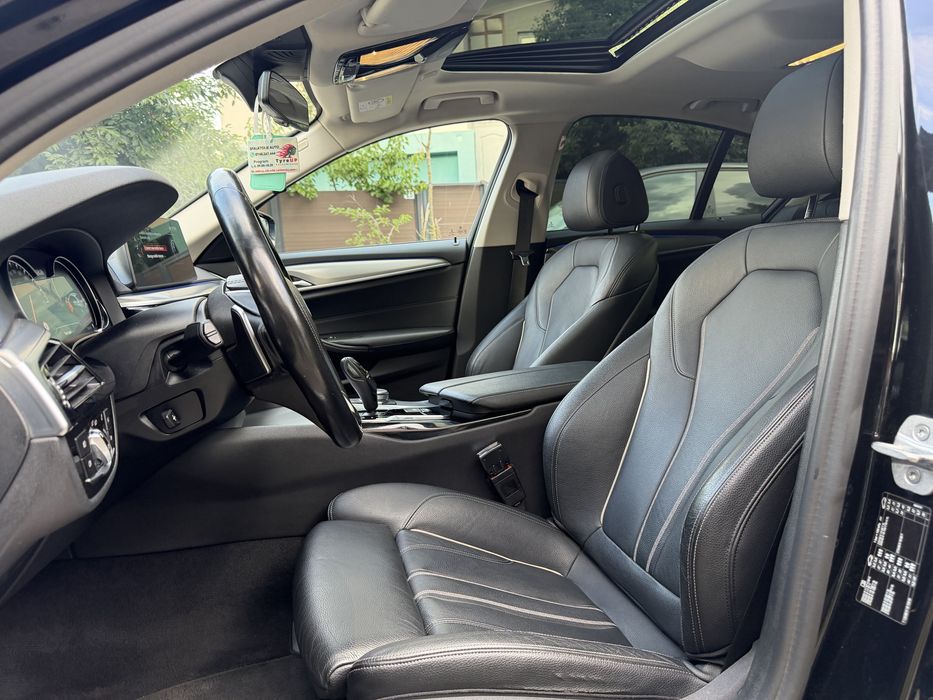 BMW G30 Seria 5 530D camere clima led distronic