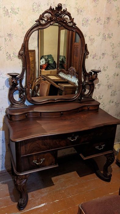 Очарование прошлого! Много интересных вещей до и после реставрации .