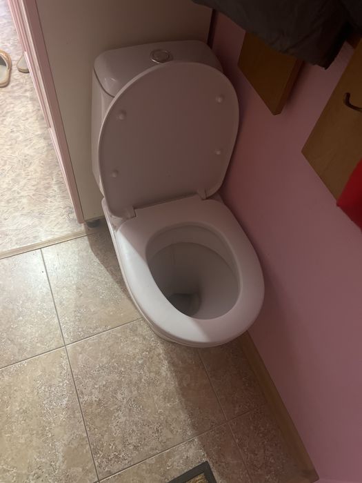 Продам унитаз б/у