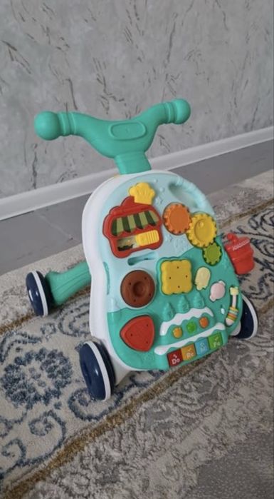 Ходунок для ребенка