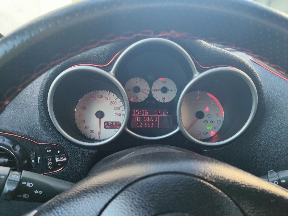 Alfa Romeo 147 1.9 JTD 115cp