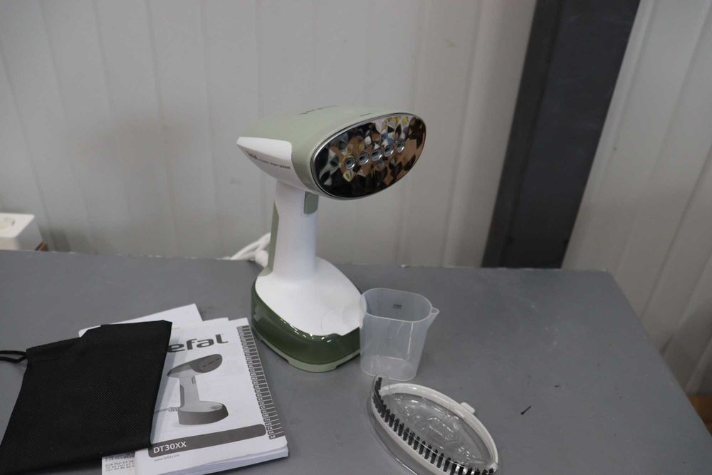 Вертикална парна ютия Tefal Access Steam Pocket, 1300W,