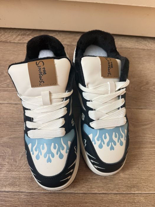 Кроссовки демисезоннии