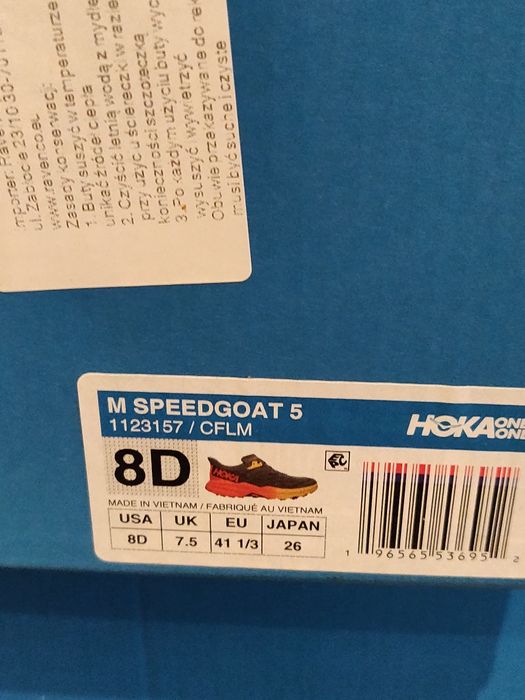 Hoka Speedgoat 5 Vibram – mărimea 41 1/3 – purtați o singură dată