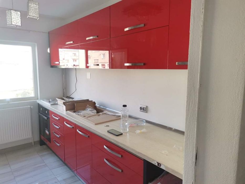 Montaj mobila și asamblare