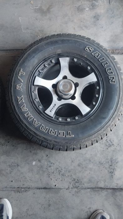 Продам автошины с диском