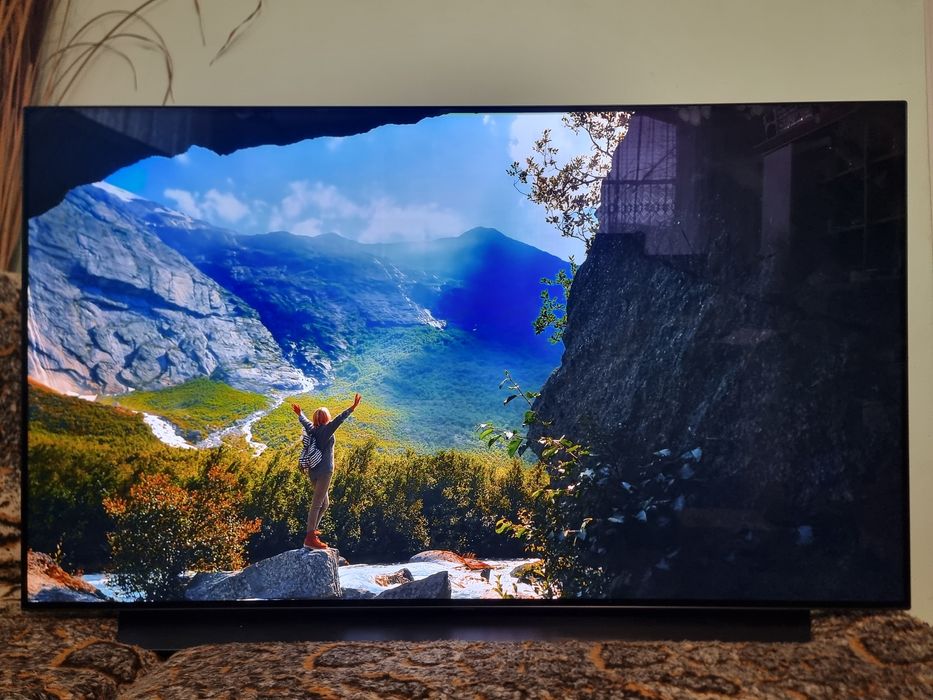 LG OLED Smart TV / 55" - 4K , HDR10+ , WebOS , Dolby Atmos