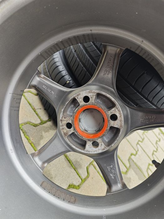 Летни гуми със джанти за Рено Зое  Michelin 195/55R16 Energy