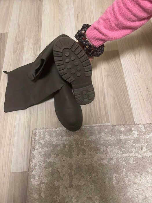 Дамски обувки обувани по веднъж