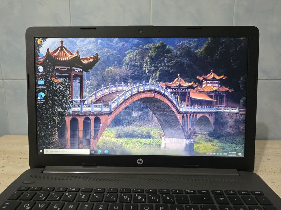 Laptop HP pentru elevi 500GB