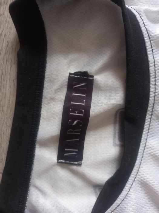 Куфар Марселин , свитшот.