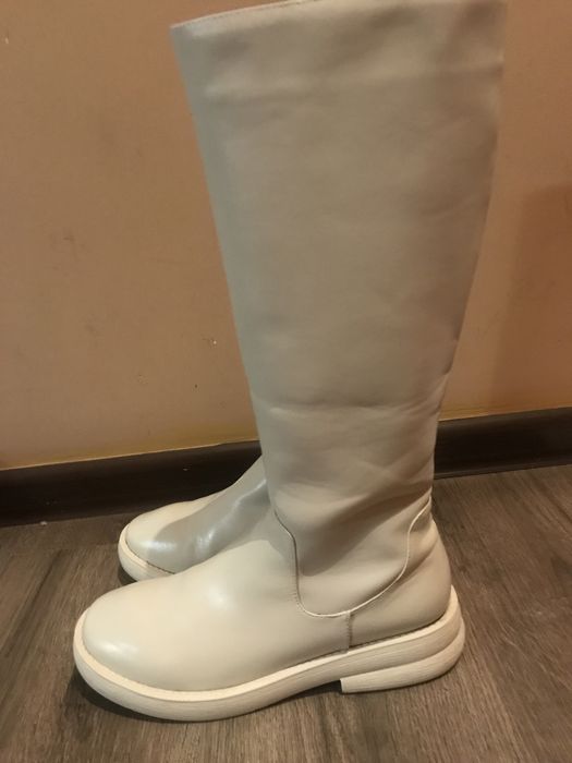 Демисезонные женские сапоги